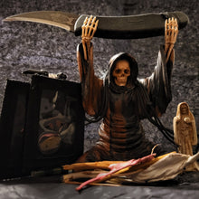 Load image into Gallery viewer, &quot;Sirviente de Muertes&quot; Death&#39;s Servant Knife Stand/Pen Holder